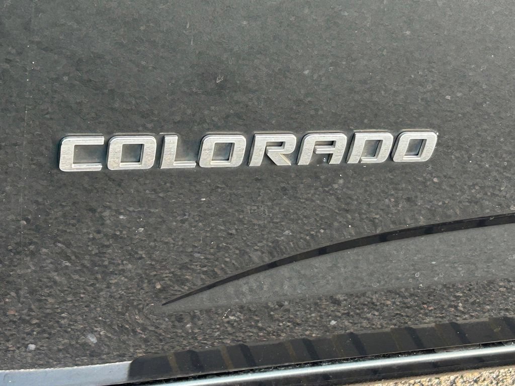 Used 2018 Chevrolet Colorado LT w/ LT Convenience Package RWD image 18