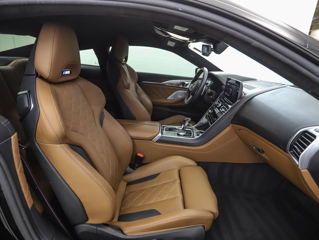 Used 2023 BMW M8 Competition w/ M Carbon Exterior Package AWD/4WD image 25
