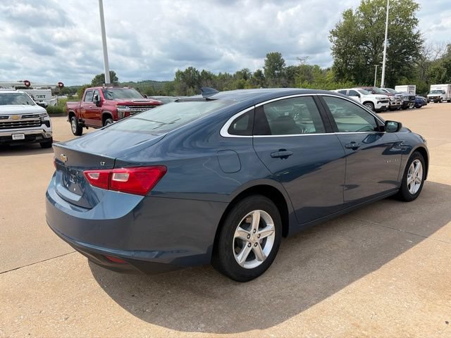 Used 2024 Chevrolet Malibu LT FWD image 3
