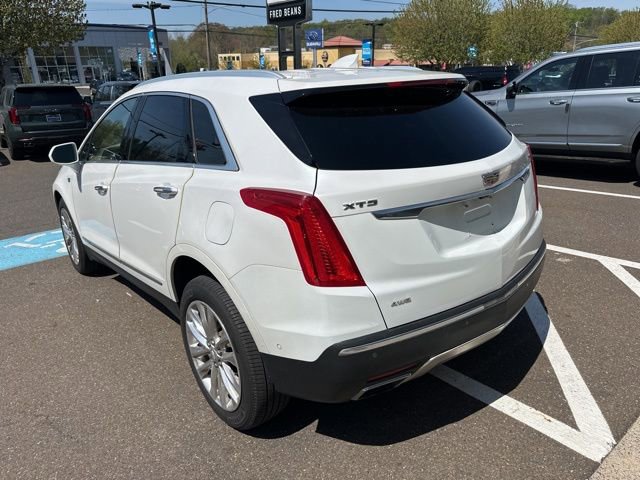 Used 2018 Cadillac XT5 Platinum w/ Driver Assist Package AWD/4WD image 4