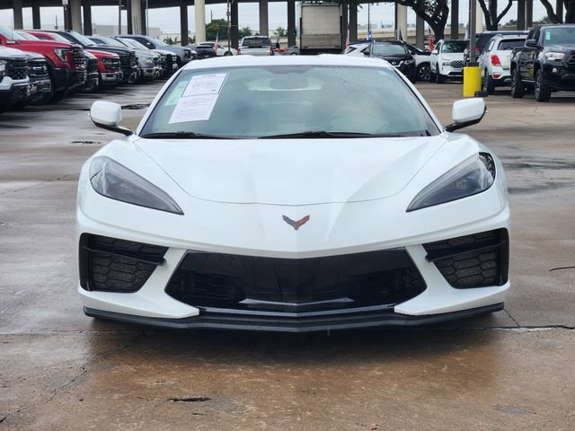 Used 2022 Chevrolet Corvette Stingray Coupe w/ Z51 Performance Package RWD image 2