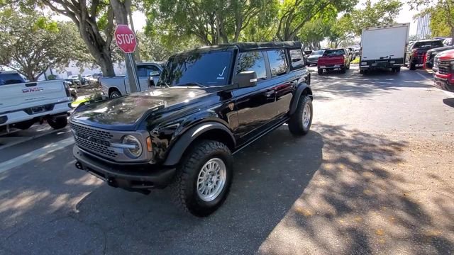 Used 2022 Ford Bronco Badlands image 4