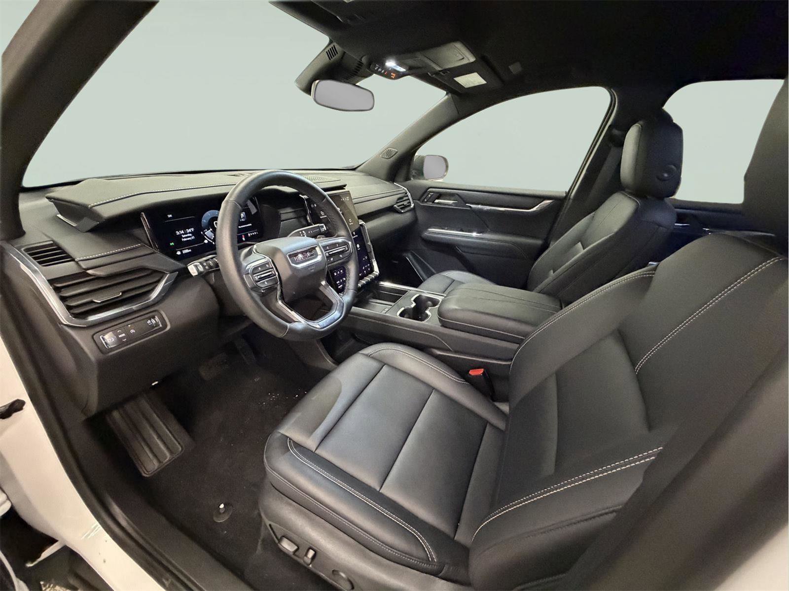 Used 2024 GMC Acadia Elevation image 24