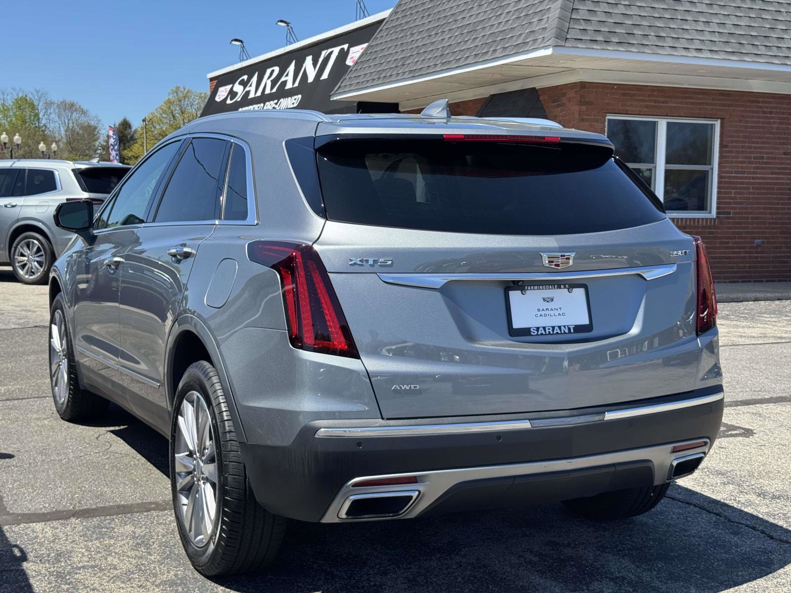 Certified 2024 Cadillac XT5 Premium Luxury AWD/4WD image 10