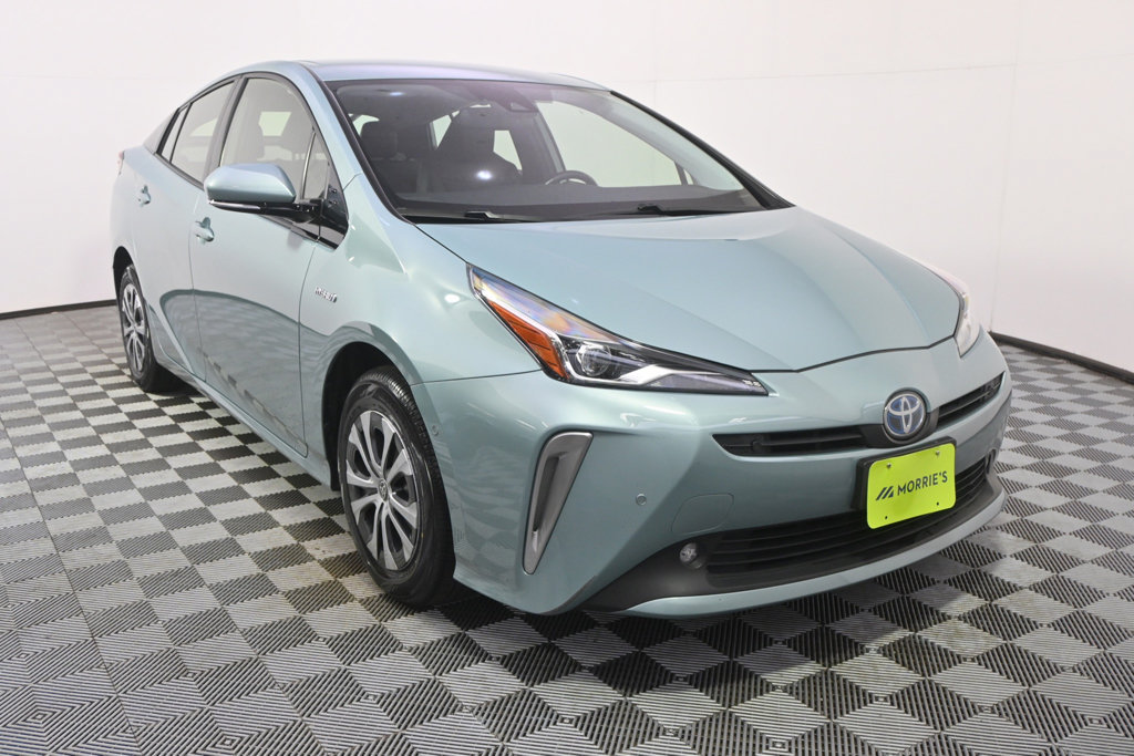 Used 2020 Toyota Prius XLE AWD/4WD image 9