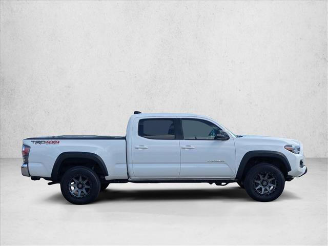 Used 2022 Toyota Tacoma TRD Off-Road AWD/4WD image 4