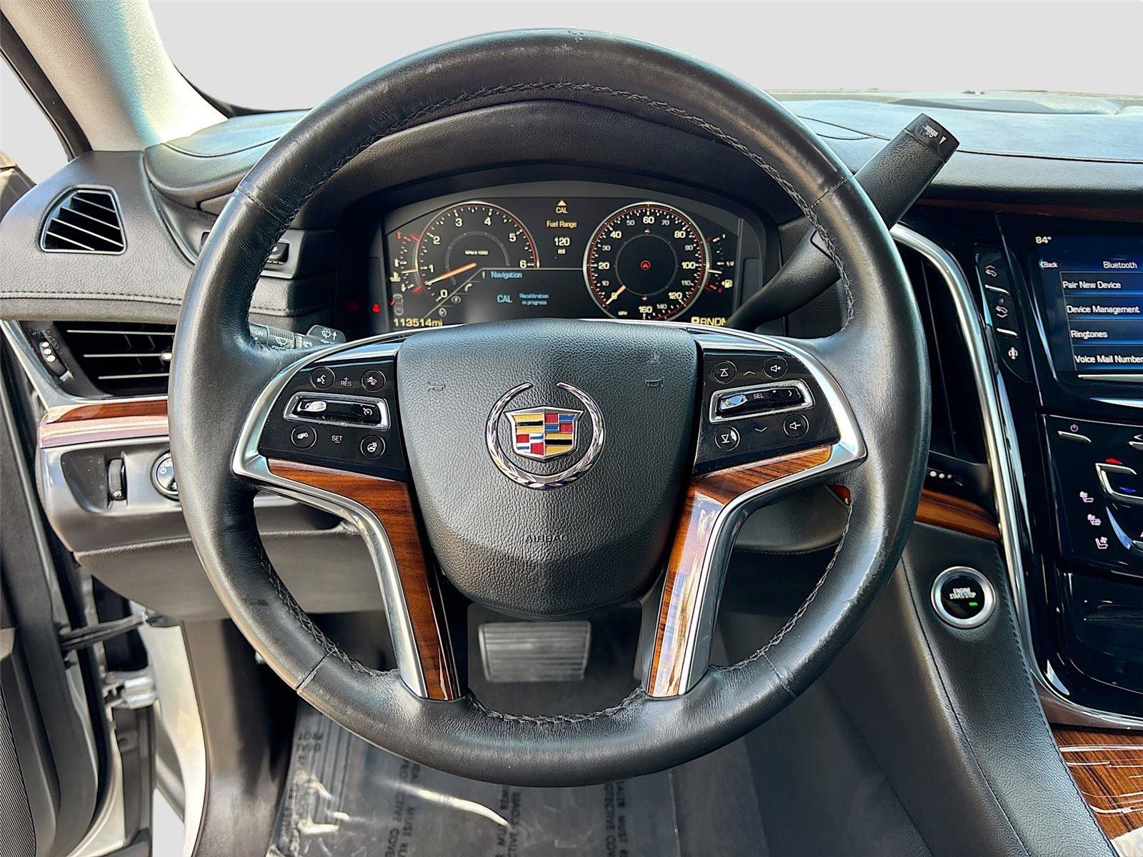 Used 2015 Cadillac Escalade ESV Luxury RWD image 11