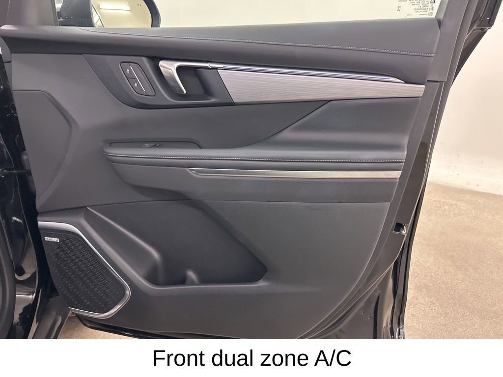 Used 2025 Buick Enclave Preferred image 20