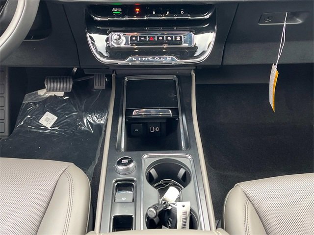 New 2025 Lincoln Corsair Grand Touring image 17