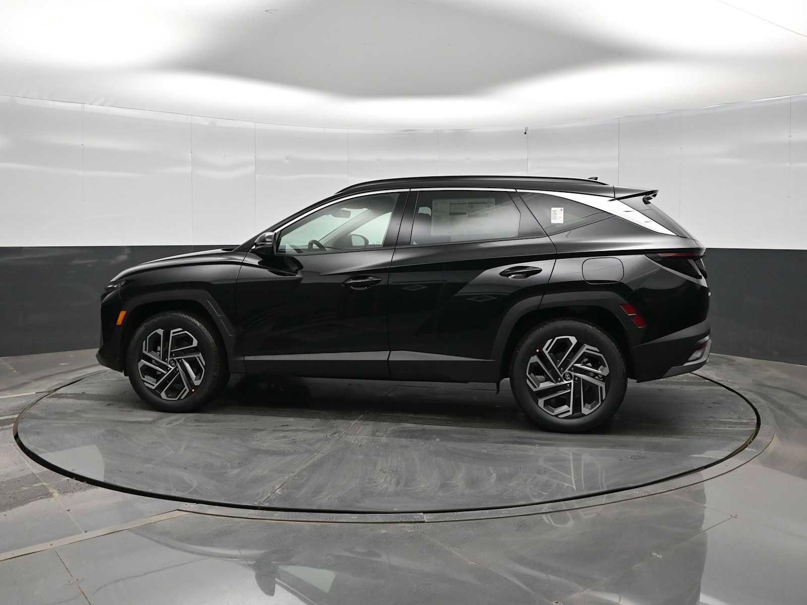 New 2026 Hyundai Tucson Limited image 5