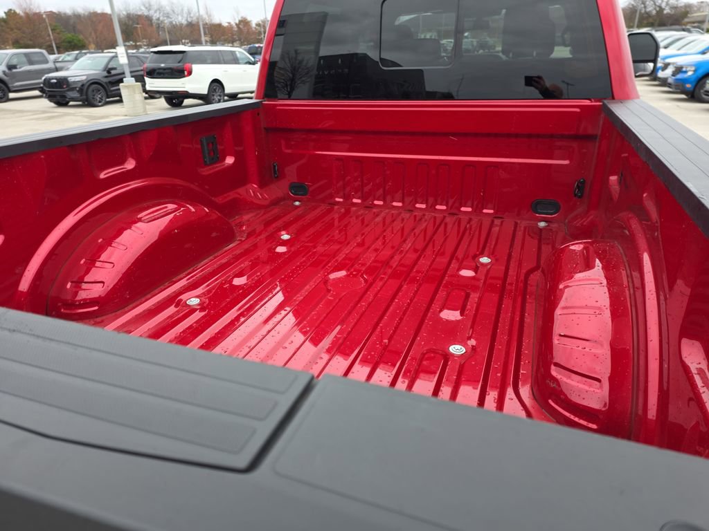 Used 2024 Ford F250 Platinum w/ FX4 Off-Road Package image 16