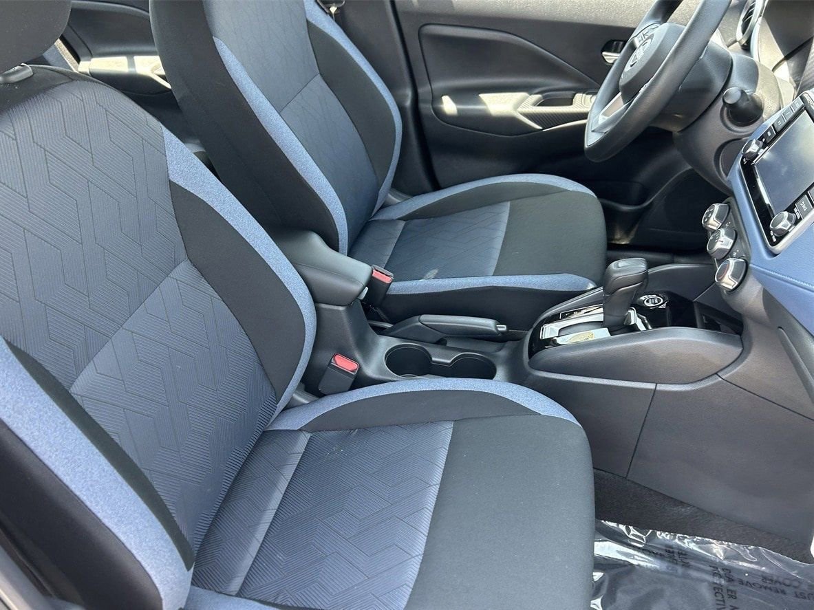 New 2025 Nissan Versa SV w/ Trunk Package image 11