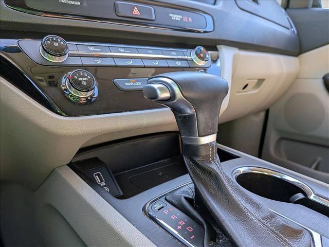 Used 2021 Kia Sedona EX image 10