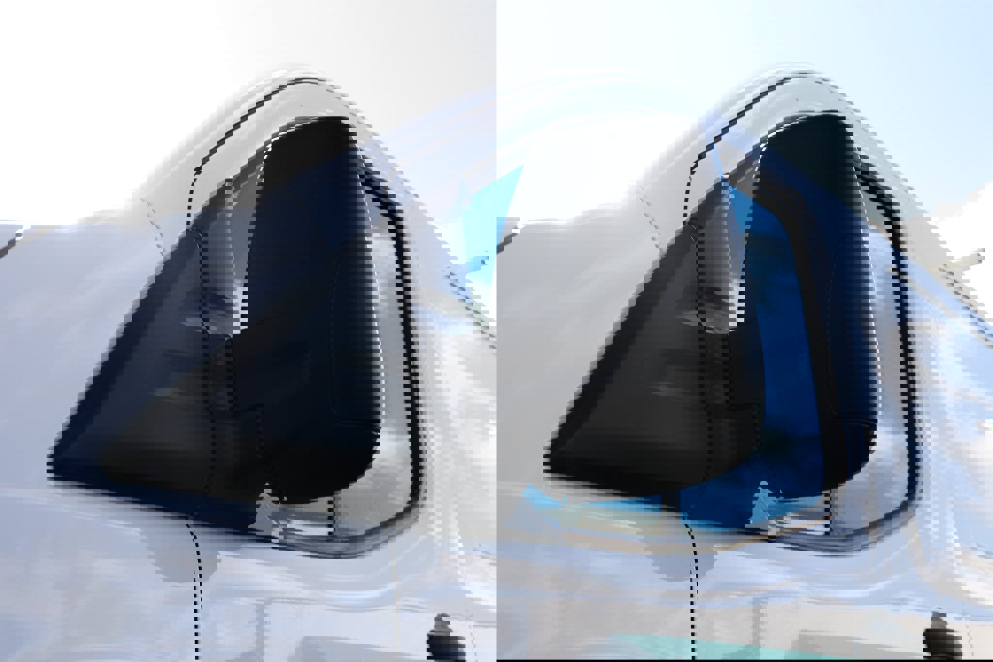 Used 2018 Ford Transit 250 130 Low Roof w/ Exterior Upgrade Package image 38