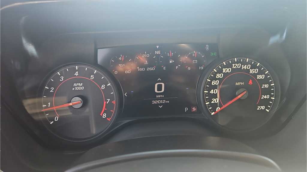 Used 2019 Chevrolet Camaro LT RWD image 16