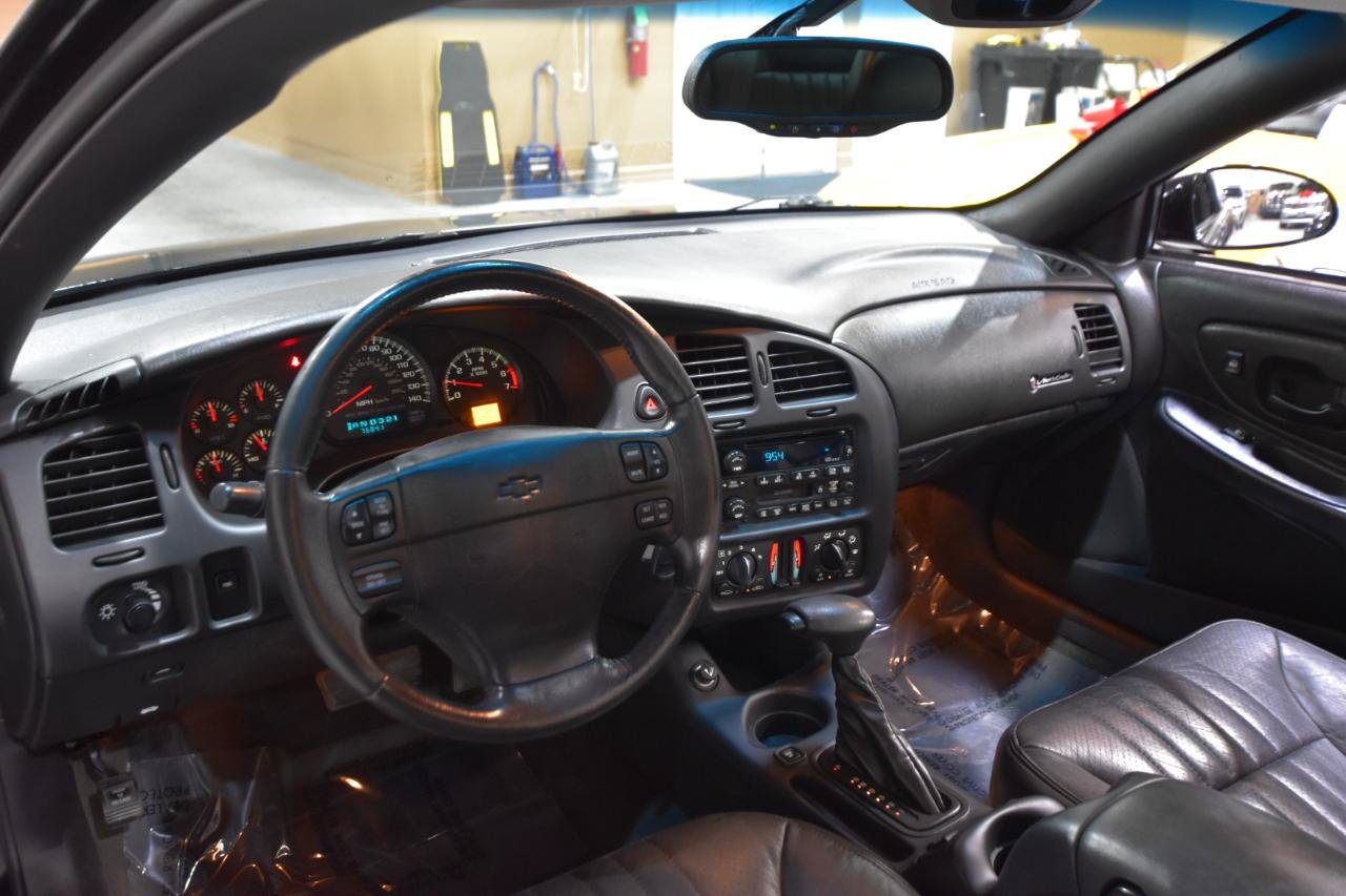 Used 2001 Chevrolet Monte Carlo SS w/ Preferred Equipment Group FWD image 13