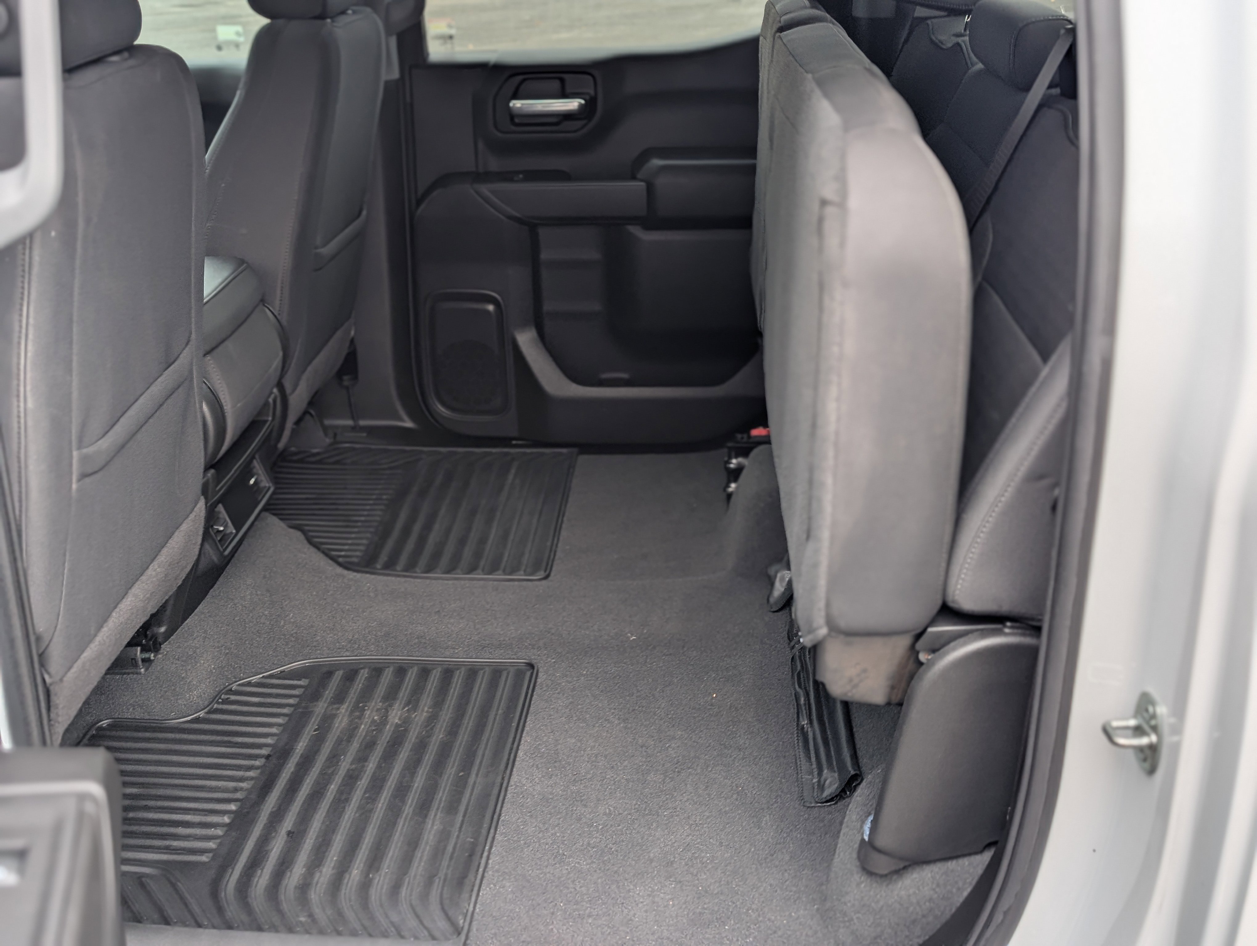 Used 2023 Chevrolet Silverado 1500 Custom image 29