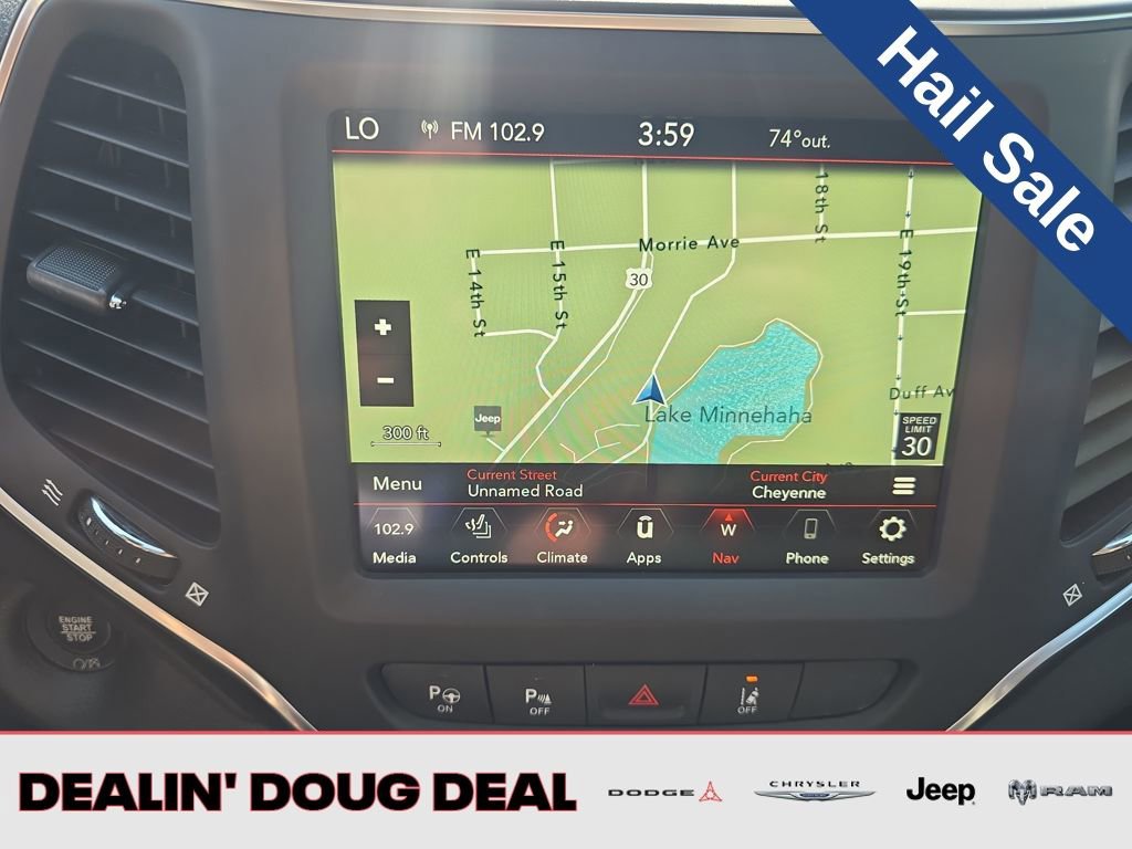 Used 2023 Jeep Cherokee Altitude Lux image 20
