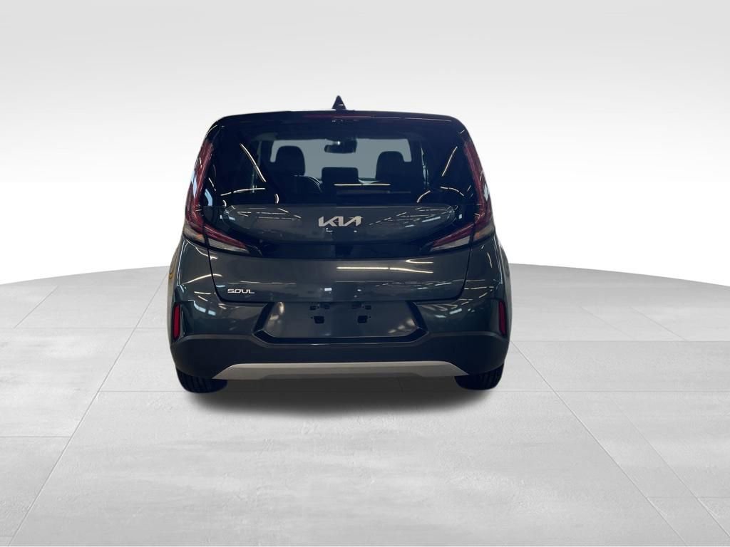 Certified 2023 Kia Soul LX FWD image 32