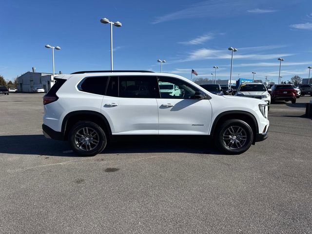 Used 2025 GMC Acadia Elevation image 28