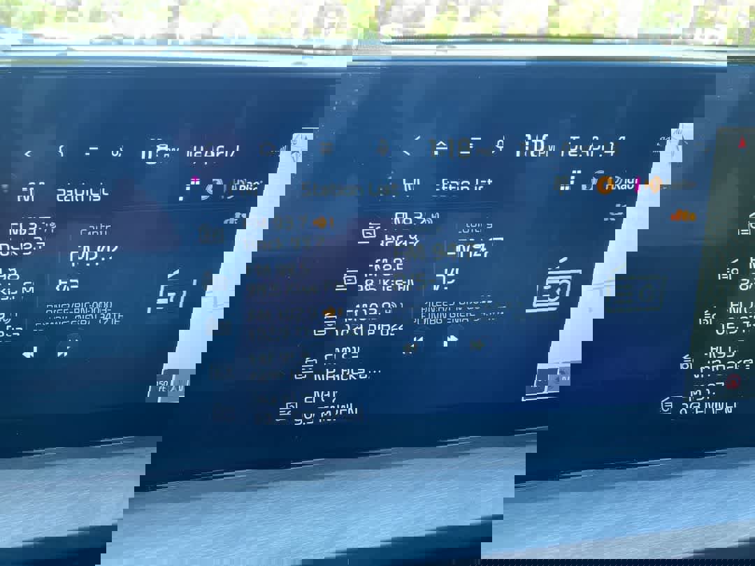 Used 2023 Kia Telluride EX X-Line image 16