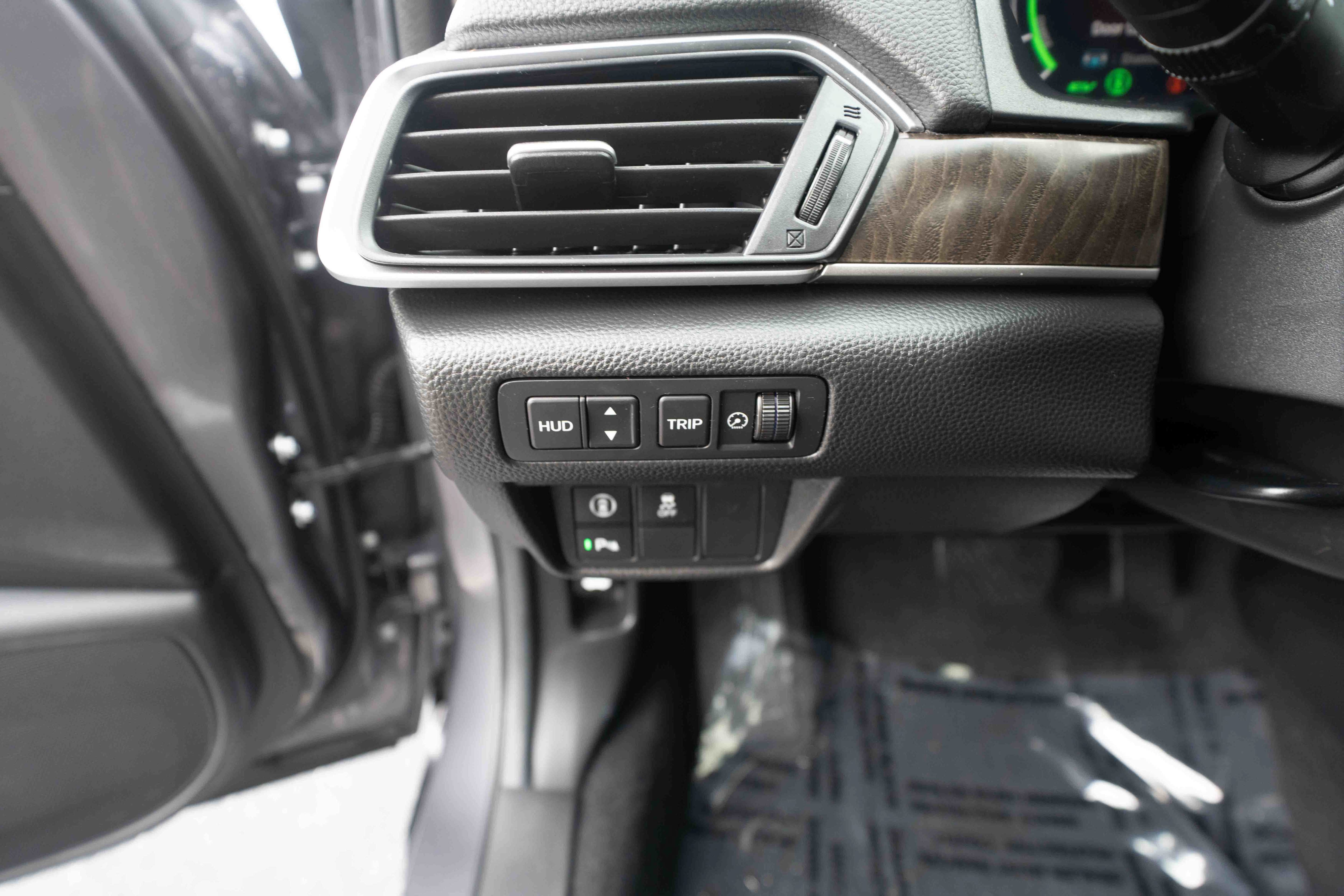 Used 2022 Honda Accord Touring image 11