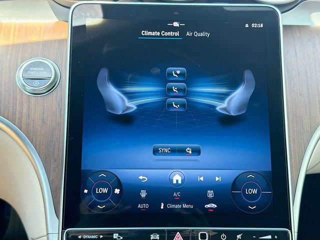 Used 2025 Mercedes-Benz C 300 4MATIC Sedan image 34