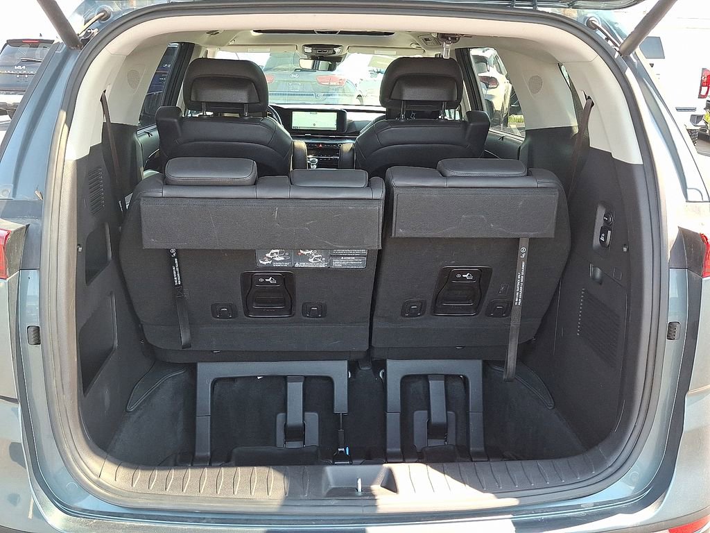 Used 2022 Kia Carnival SX Prestige FWD image 30