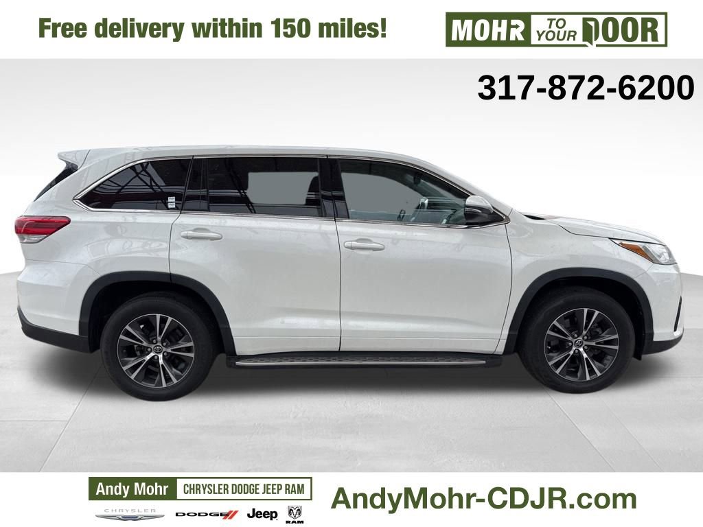Used 2018 Toyota Highlander LE image 8