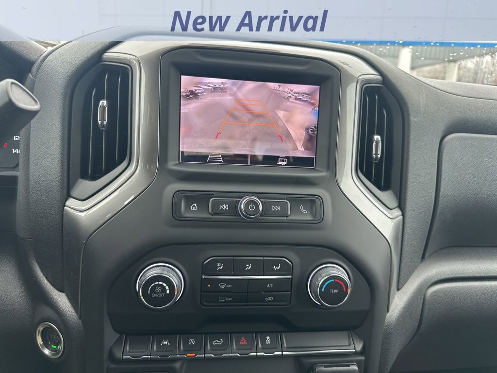 Used 2024 Chevrolet Silverado 1500 Custom image 12