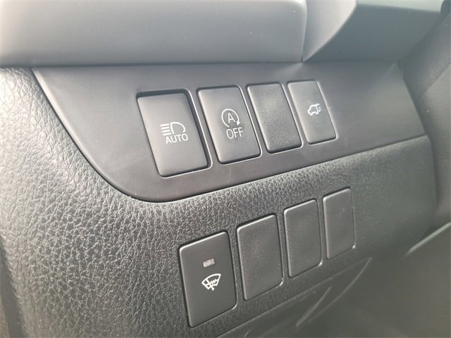 Used 2019 Toyota Highlander XLE image 19