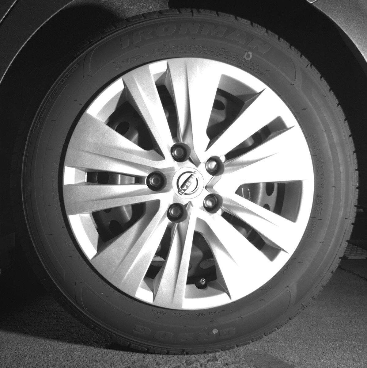 Used 2025 Nissan Sentra S image 14