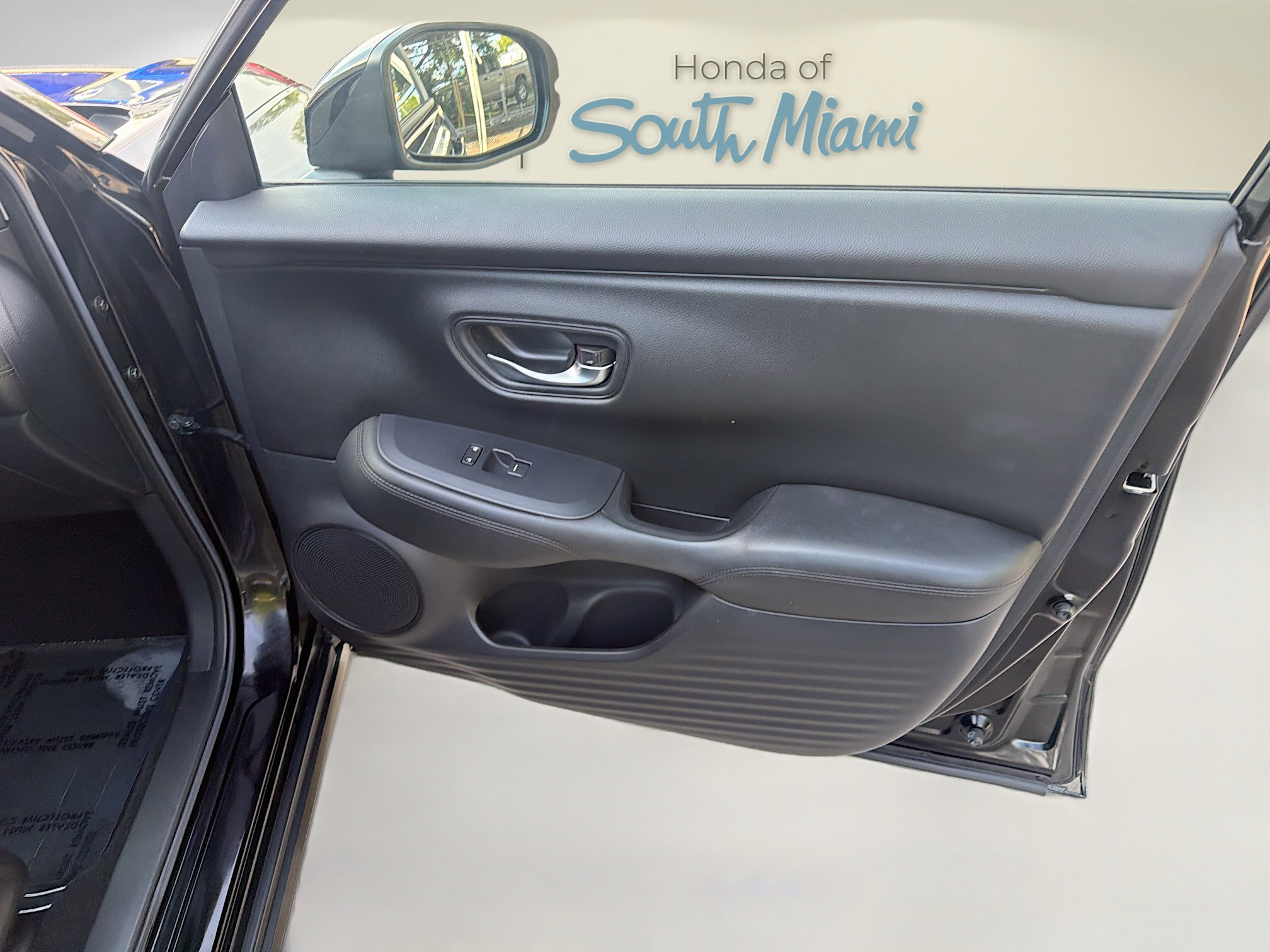 Certified 2023 Honda HR-V LX image 32