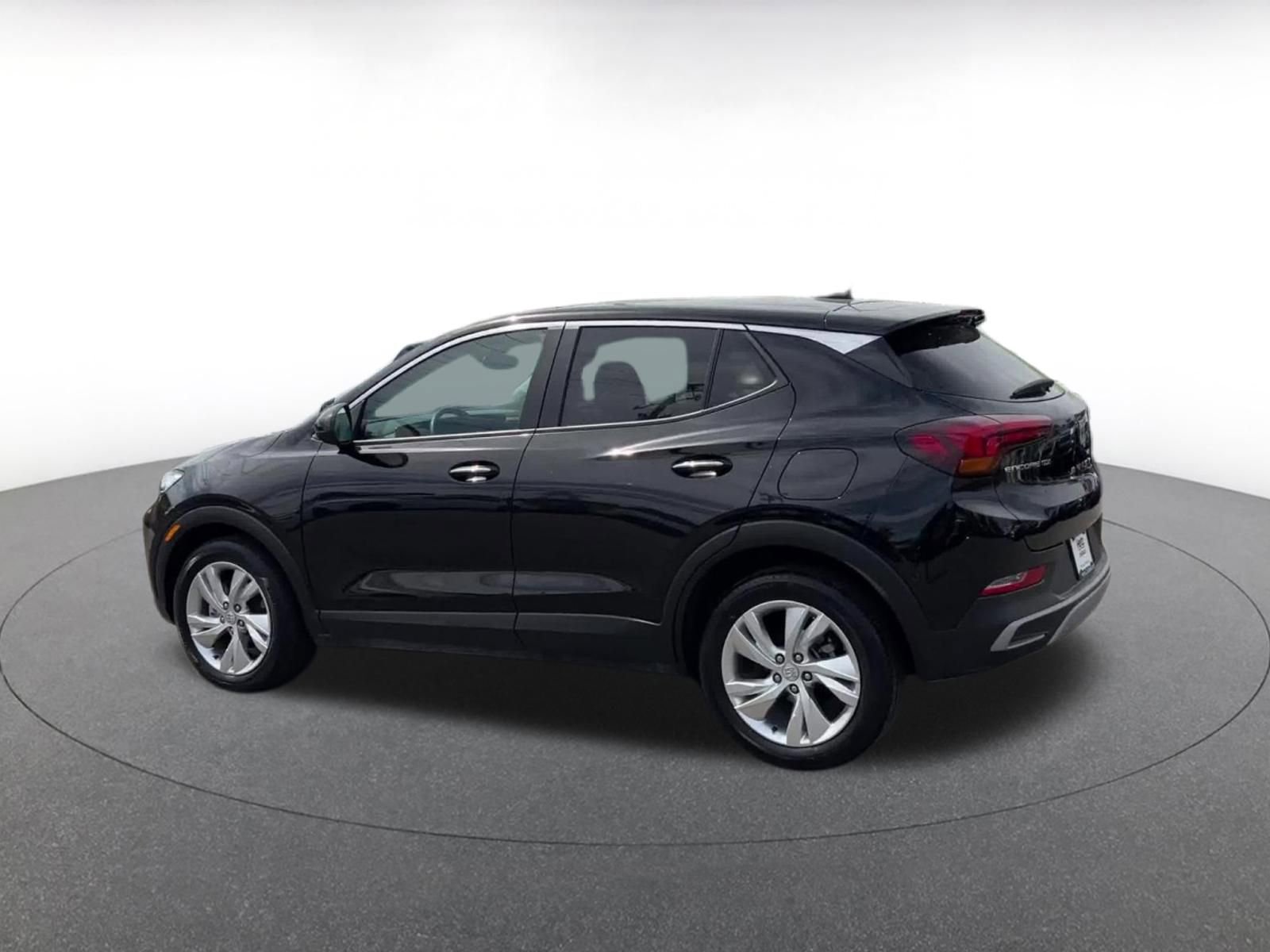 Used 2025 Buick Encore GX Preferred image 10