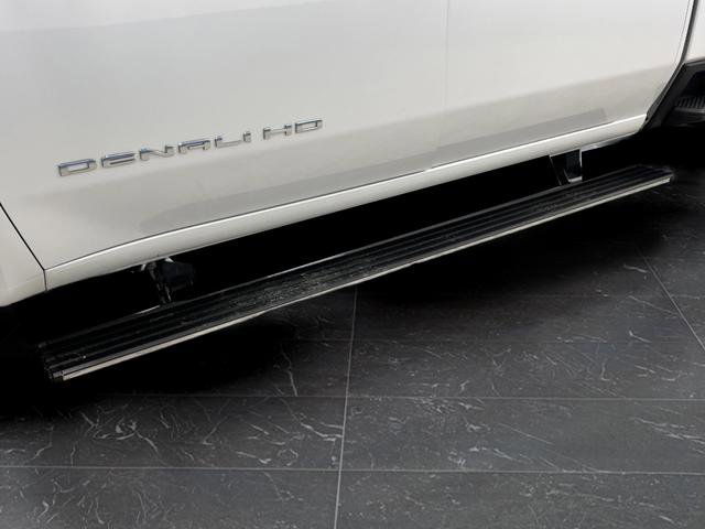 Used 2024 GMC Sierra 2500 Denali Ultimate w/ Snow Plow Prep/Camper Package image 41