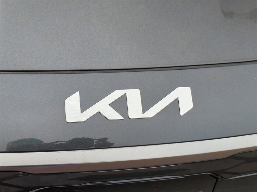 Used 2024 Kia Niro Wave image 31