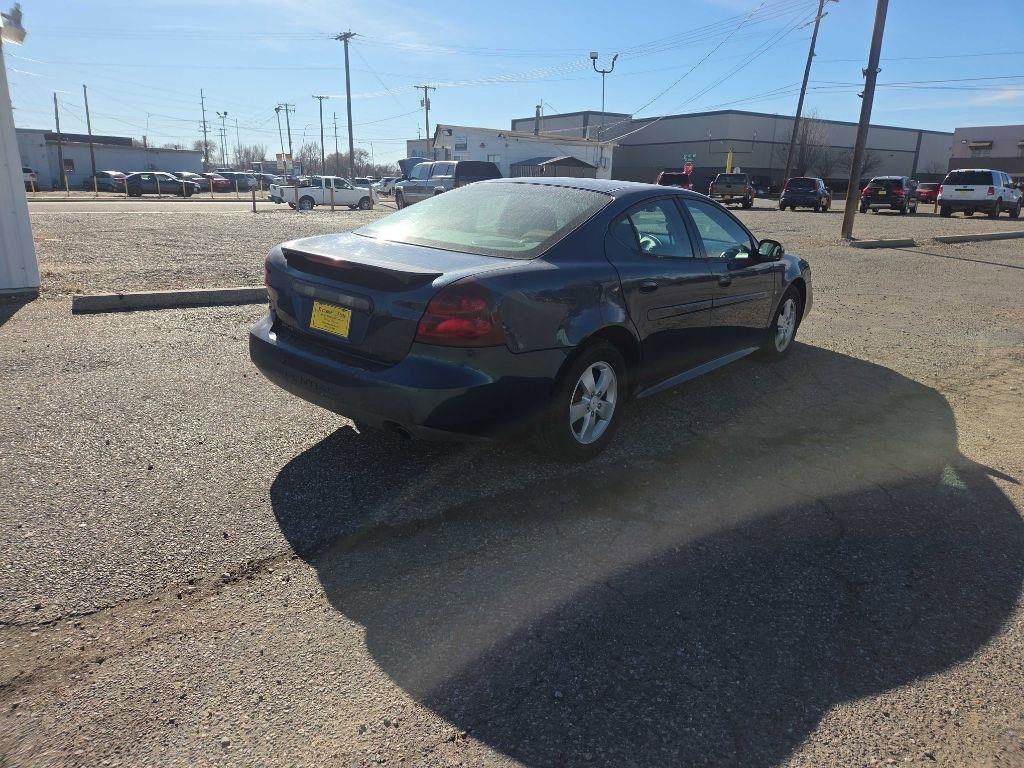 Used 2006 Pontiac Grand Prix w/ Preferred Package image 5