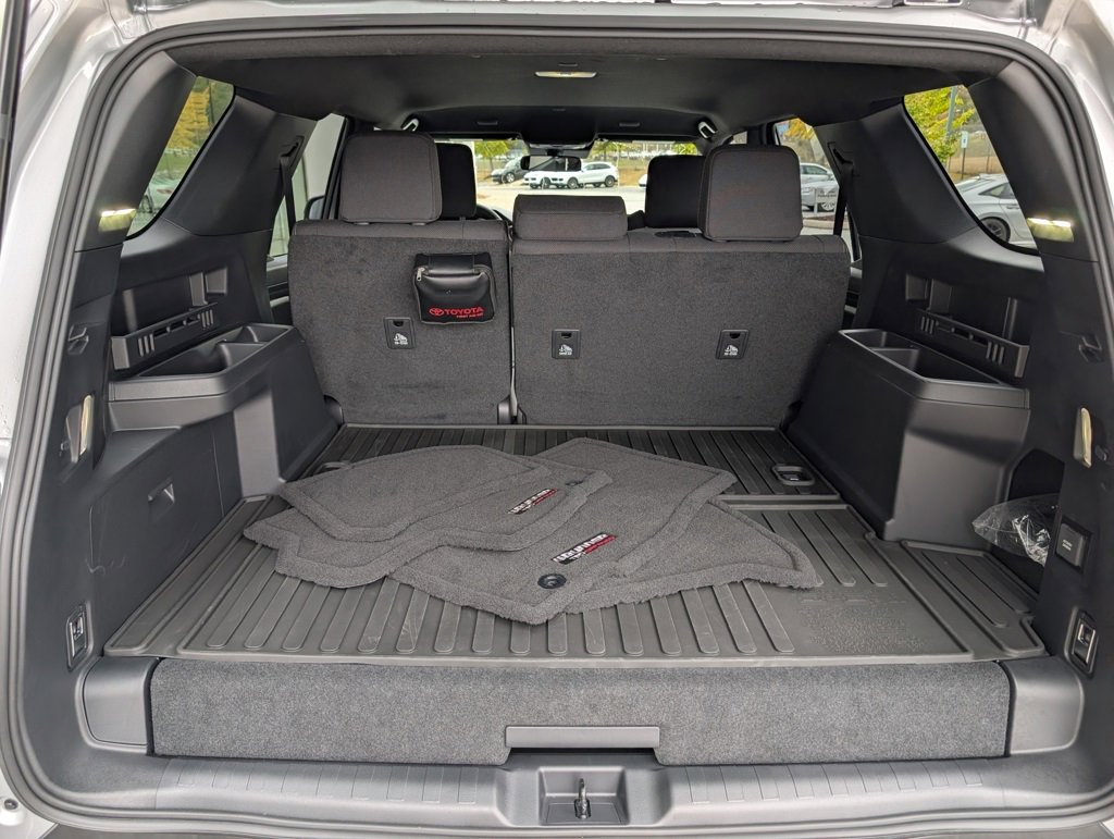 Used 2025 Toyota 4Runner TRD Off-Road image 28