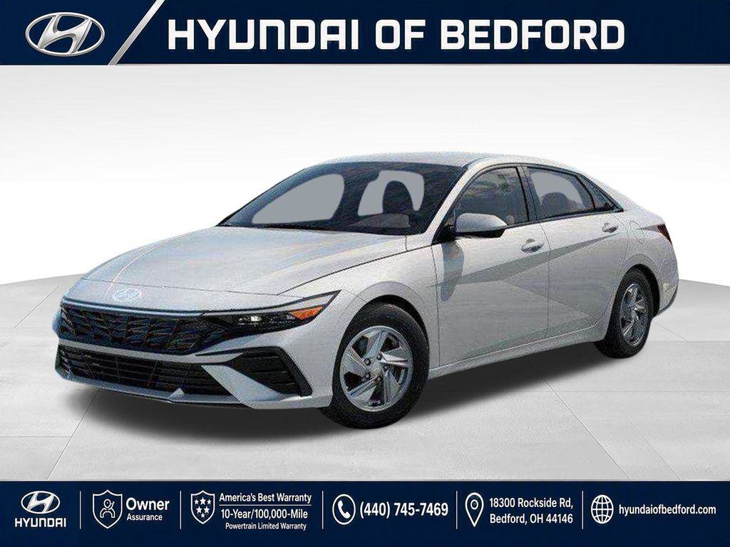 New 2026 Hyundai Elantra SE