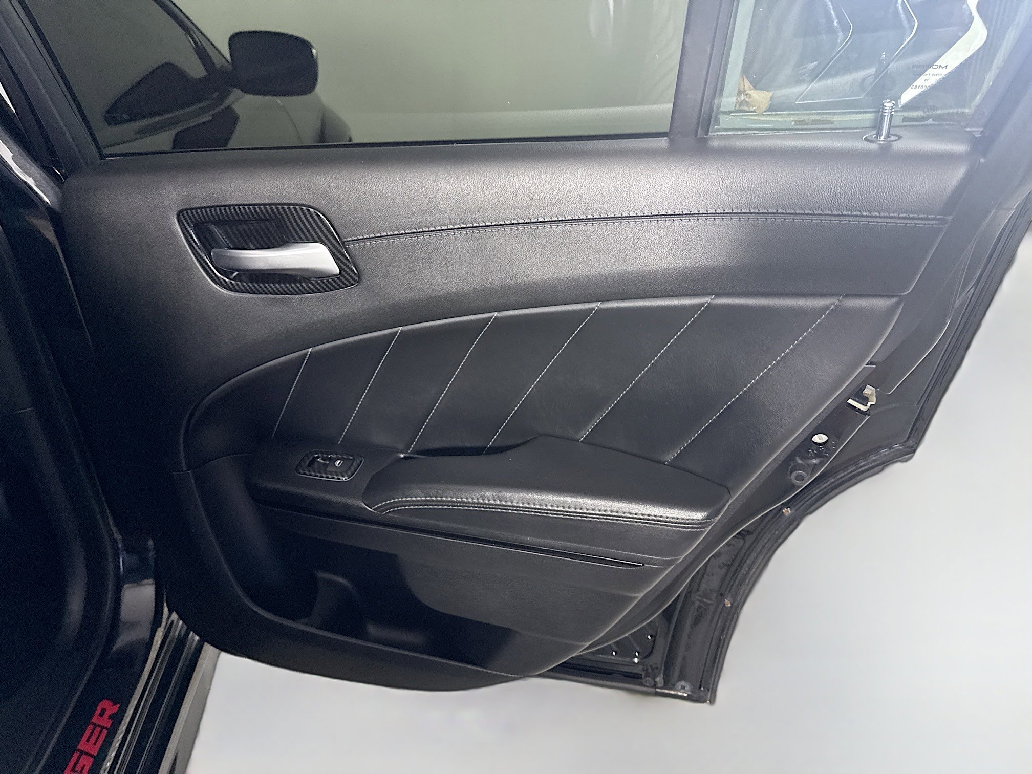 Used 2020 Dodge Charger R/T w/ Plus Group image 28