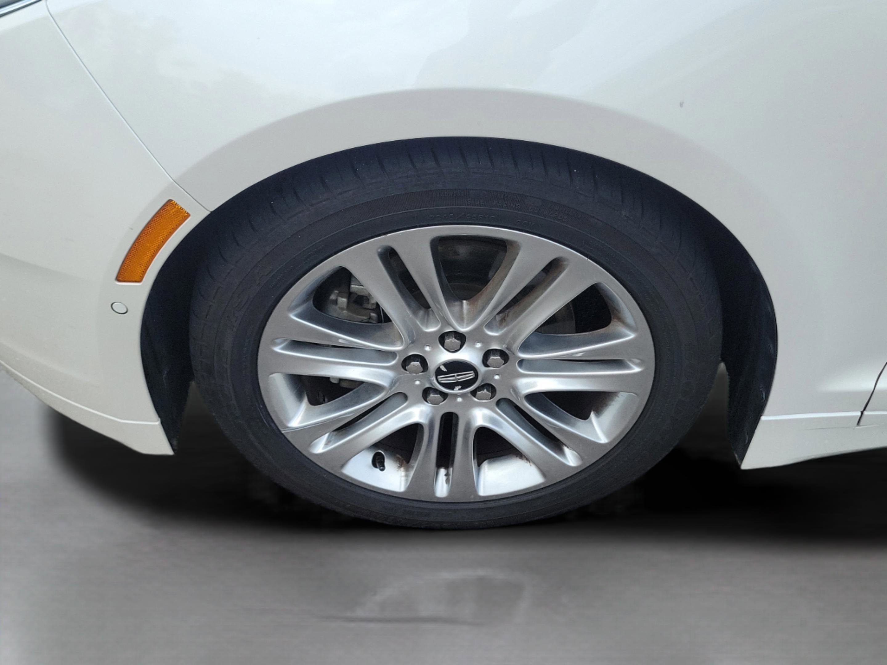 Used 2015 Lincoln MKZ w/ Equipment Group 102A Reserve FWD image 33