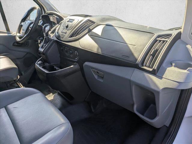 Used 2018 Ford Transit 250 148 Medium Roof RWD image 17