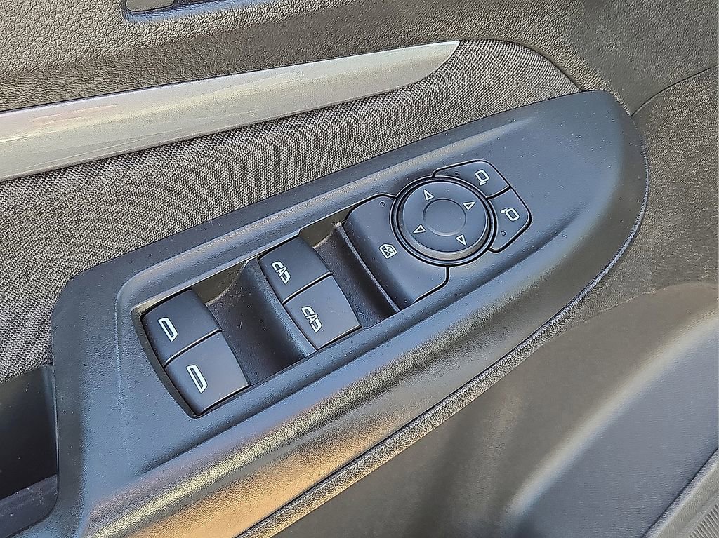 Used 2023 Chevrolet Bolt EUV LT w/ Driver Confidence Package image 22