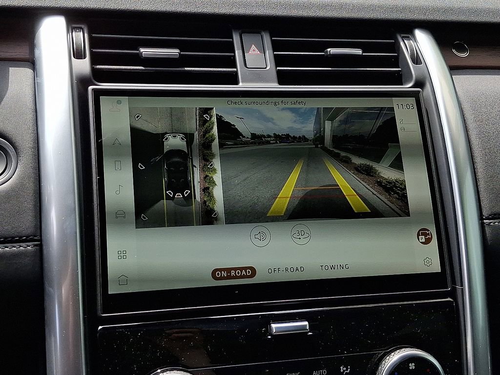 New 2025 Land Rover Discovery S image 15