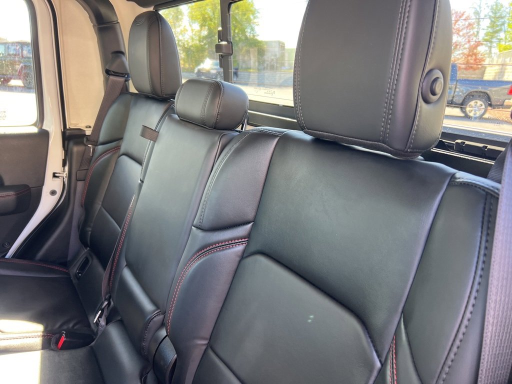 Used 2025 Jeep Gladiator Rubicon w/ Safety Group image 25