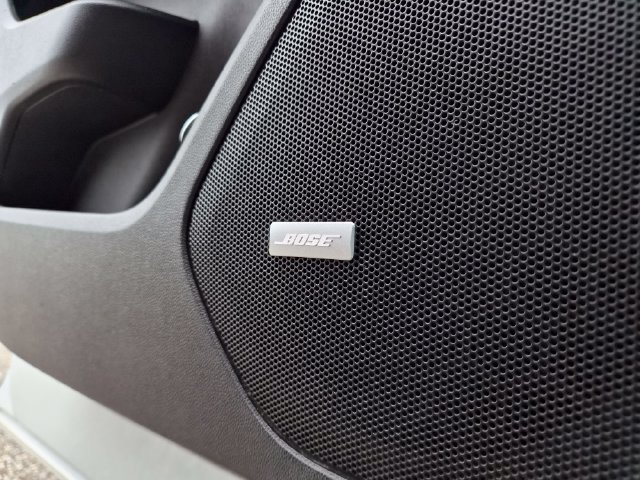 Used 2023 Chevrolet Blazer RS w/ Enhanced Convenience Package FWD image 17