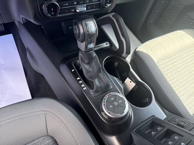 Used 2022 Ford Bronco Outer Banks AWD/4WD image 22