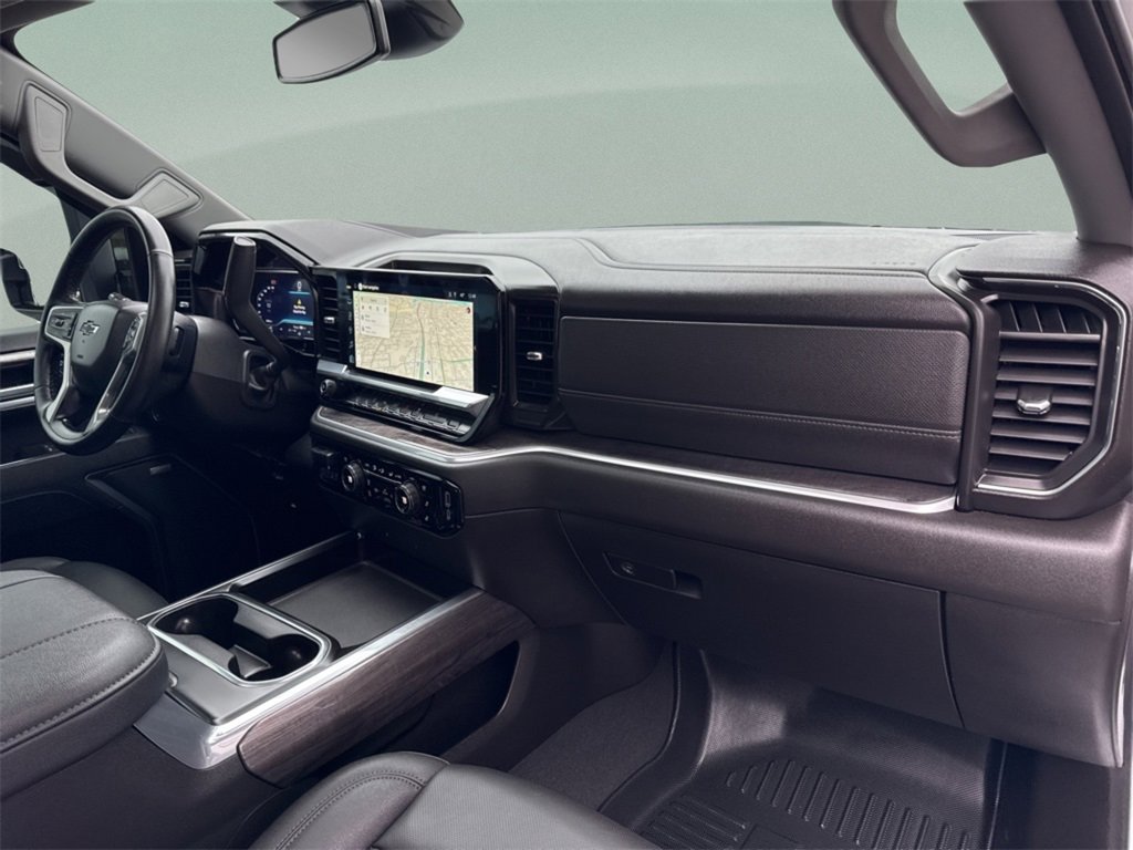 Used 2025 Chevrolet Silverado 2500 LTZ w/ Trail Boss Package image 41