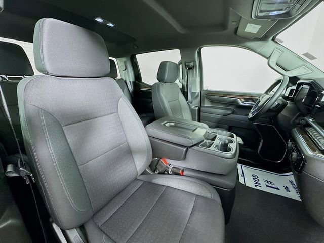 Used 2024 Chevrolet Silverado 1500 LT image 28