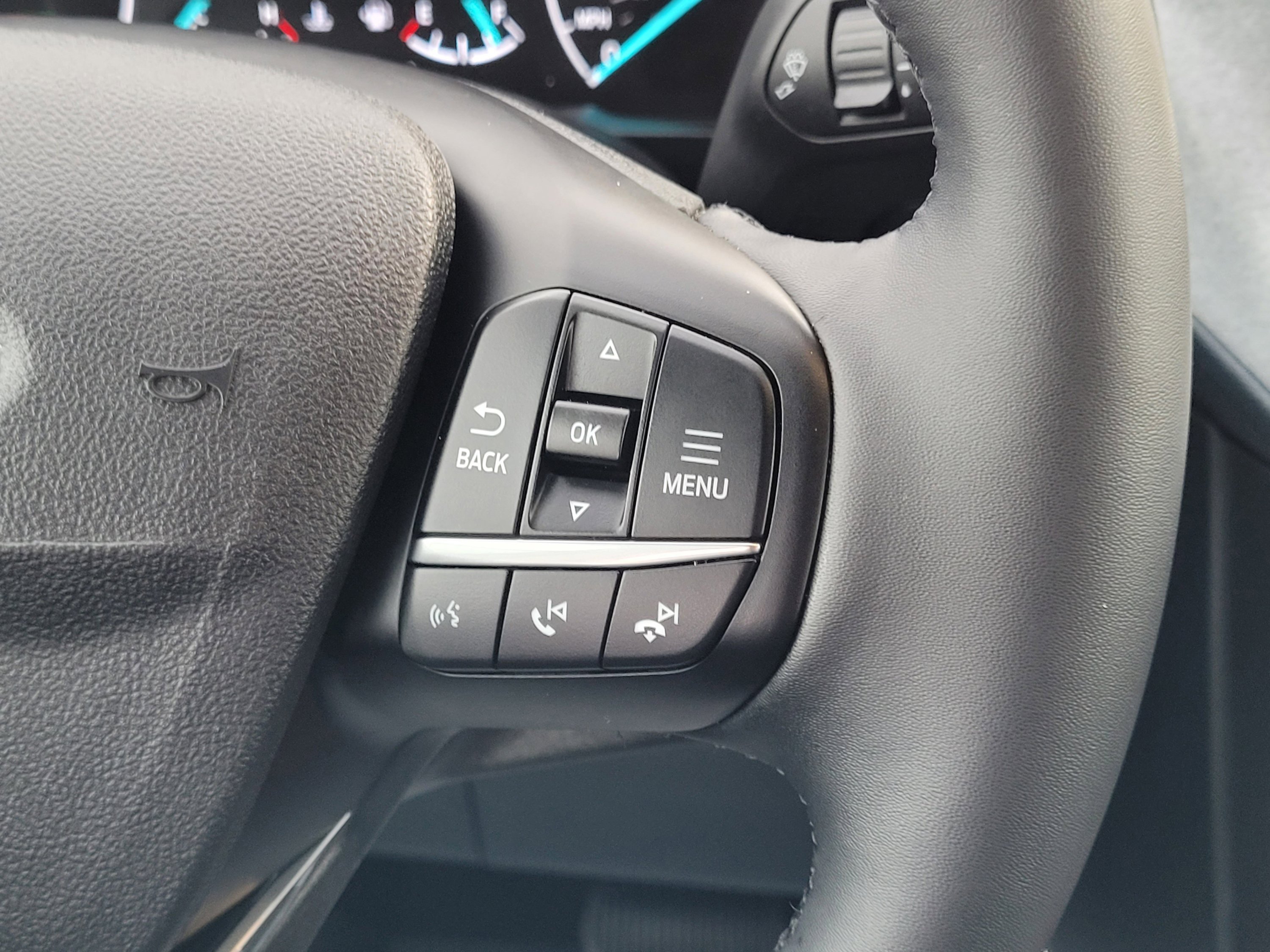 Used 2024 Ford Maverick XLT w/ XLT Luxury Package image 11